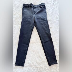 Abercrombie & Fitch Black Charcoal Skinny Jeans Women’s Size 30 / 10
